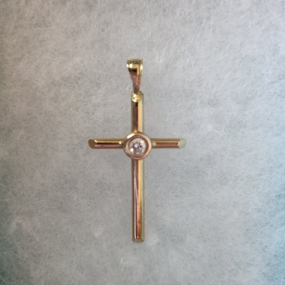 14K Yellow Gold Cross Pendant